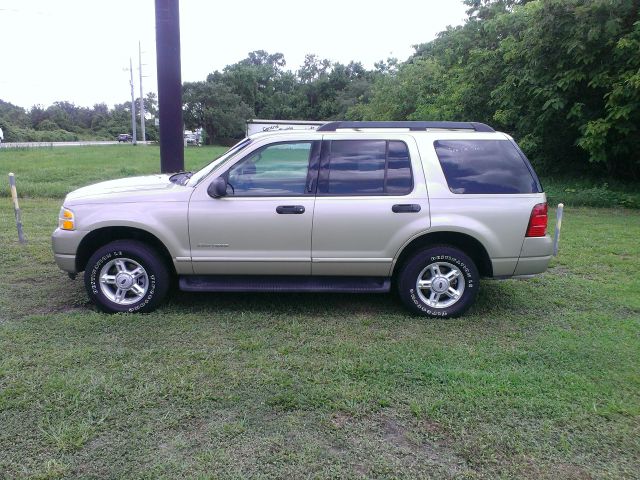 2005 Ford Explorer 4WD 5dr EX