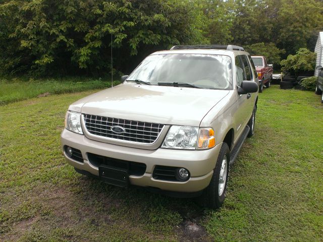 2005 Ford Explorer 4WD 5dr EX