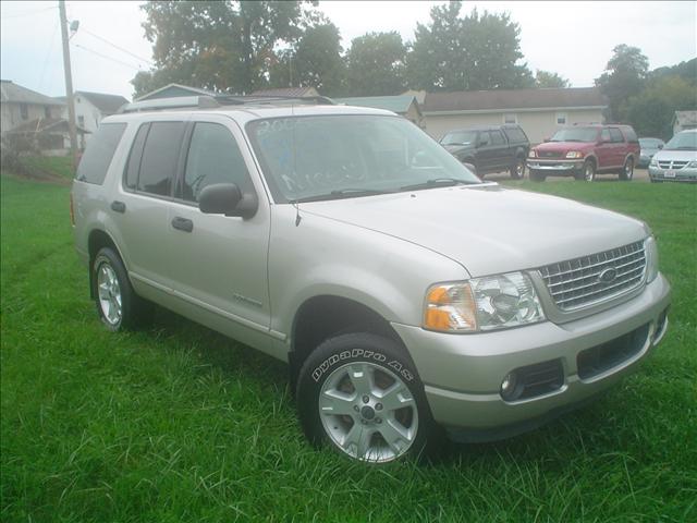 2005 Ford Explorer ESi