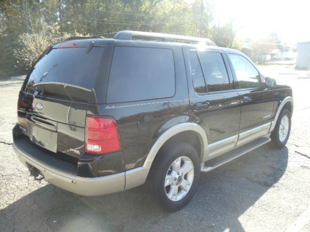 2005 Ford Explorer LT CREW 25