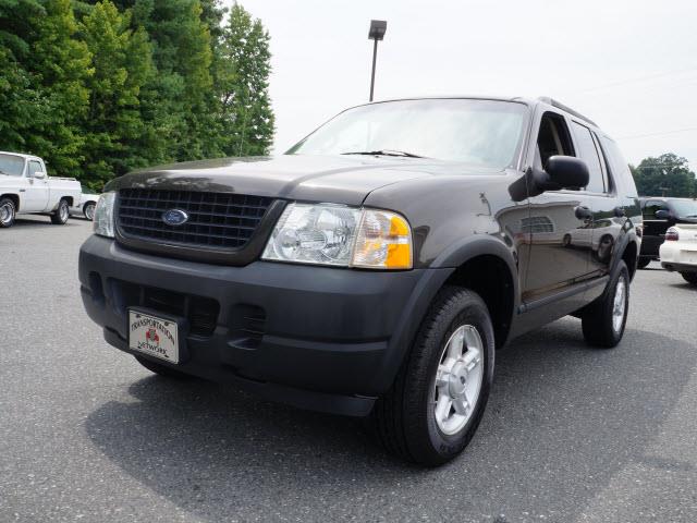 2005 Ford Explorer XLS