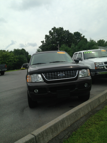 2005 Ford Explorer GXL