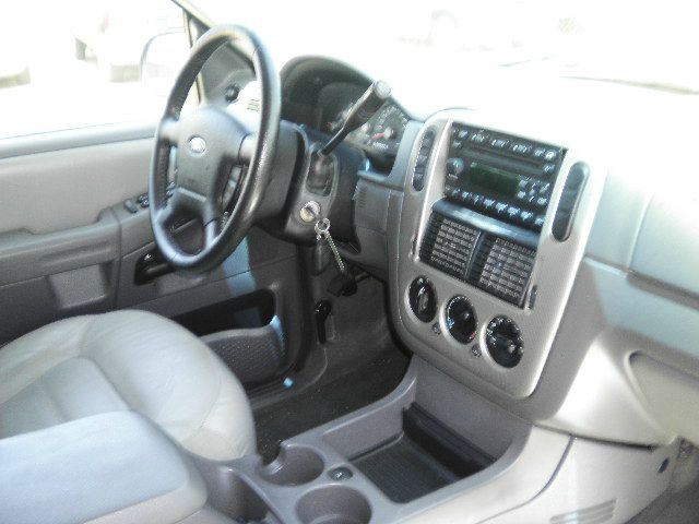 2005 Ford Explorer LT EXT 15