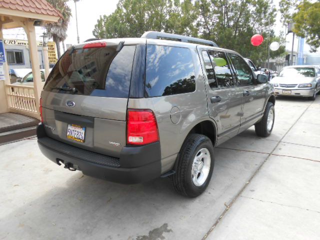 2005 Ford Explorer LT CREW 25