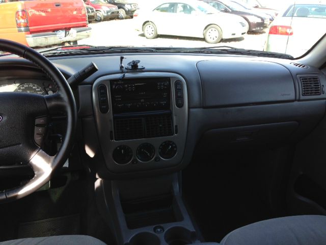 2005 Ford Explorer GXL