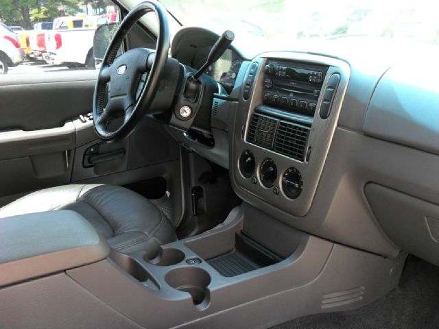 2005 Ford Explorer SL 4x4 Regular Cab