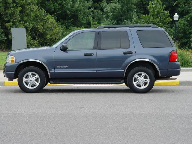 2005 Ford Explorer GXL