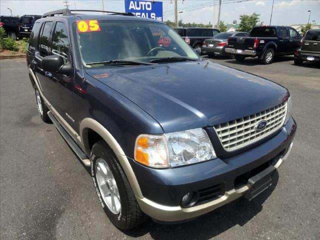 2005 Ford Explorer XL AWD