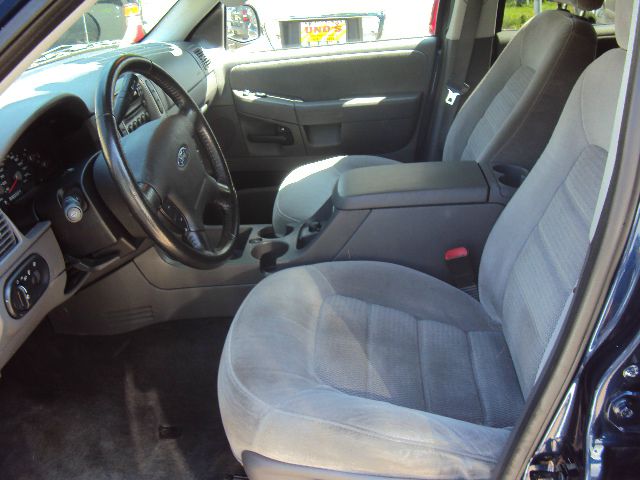 2005 Ford Explorer GXL