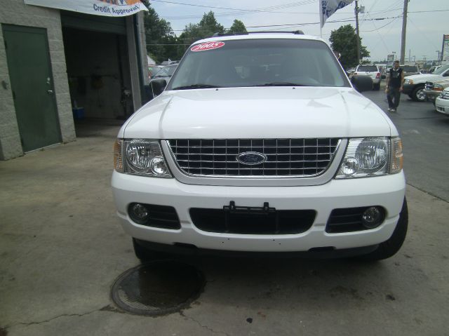 2005 Ford Explorer GXL