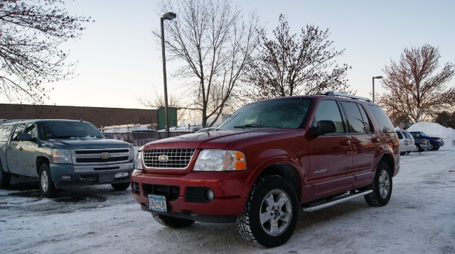 2005 Ford Explorer 2dr LWB