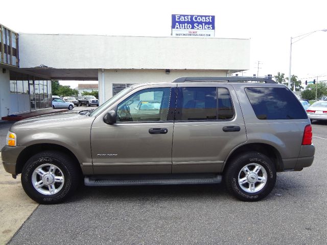 2005 Ford Explorer GXL