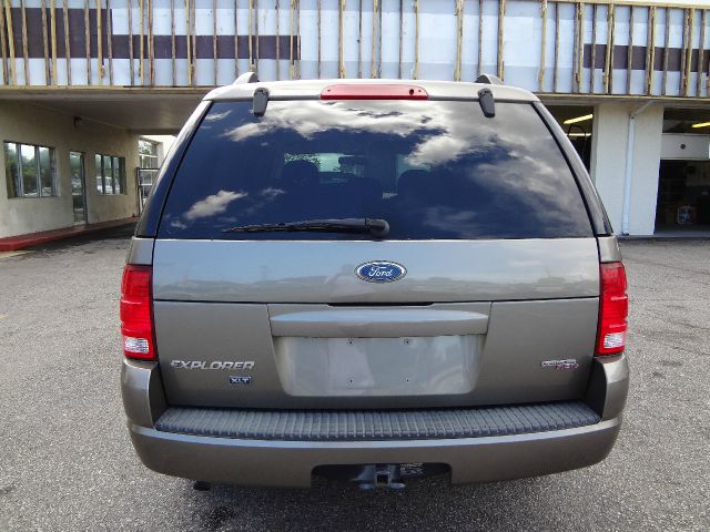 2005 Ford Explorer GXL