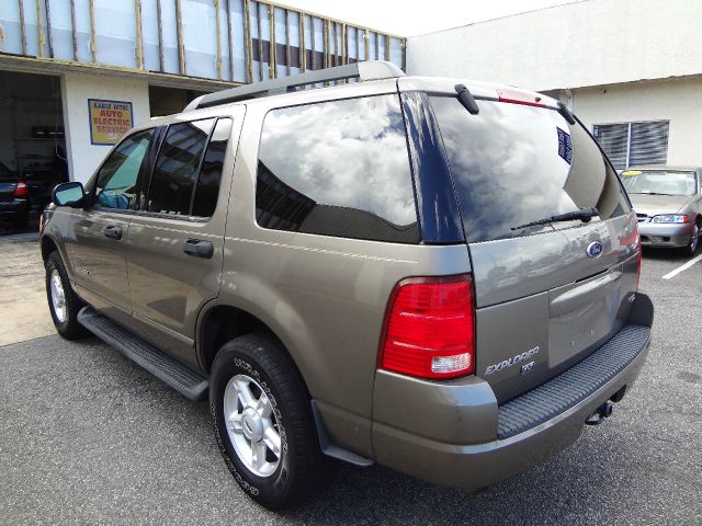 2005 Ford Explorer GXL