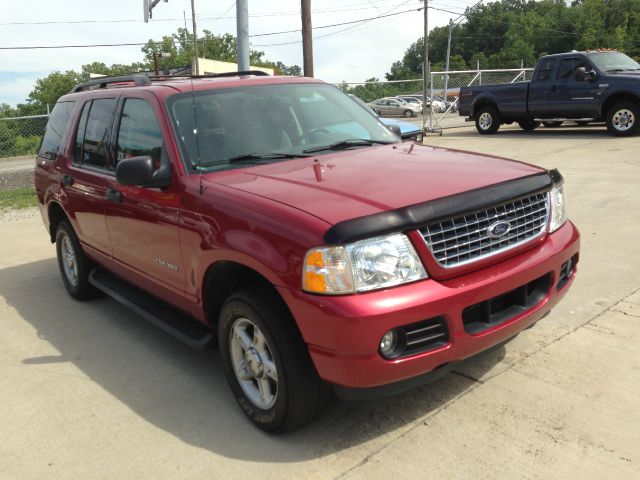 2005 Ford Explorer ESi