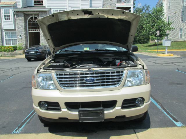 2005 Ford Explorer Unknown