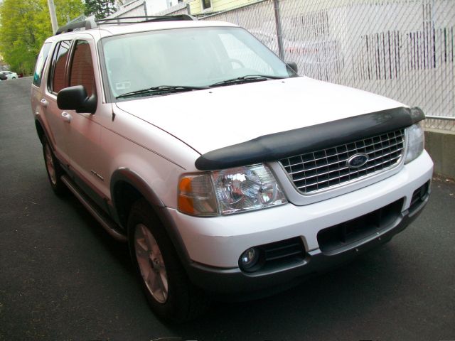 2005 Ford Explorer Custom Deluxe