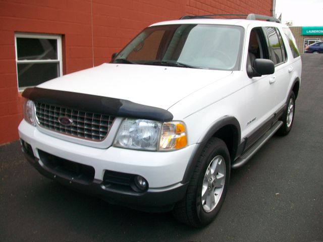 2005 Ford Explorer Custom Deluxe