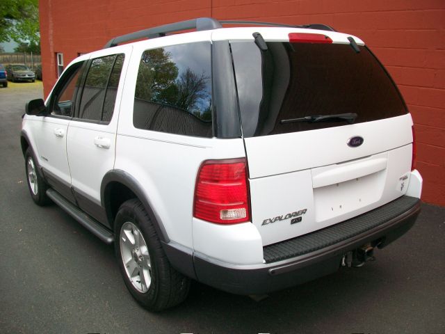 2005 Ford Explorer Custom Deluxe