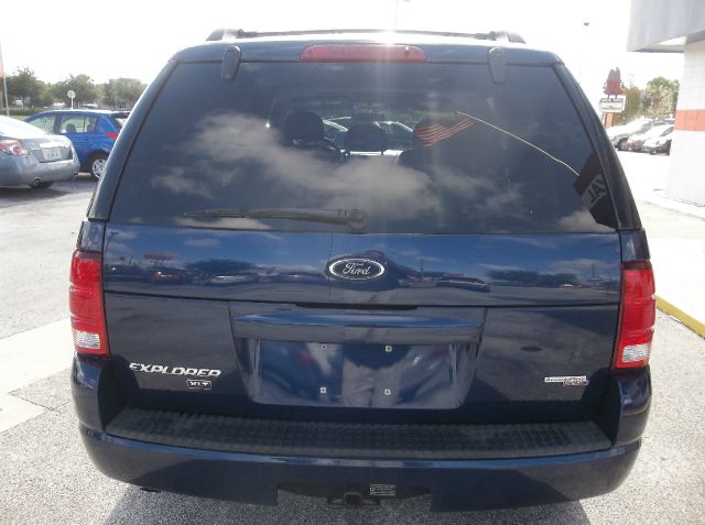 2005 Ford Explorer GXL