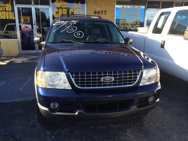 2005 Ford Explorer 4x4 Coupe