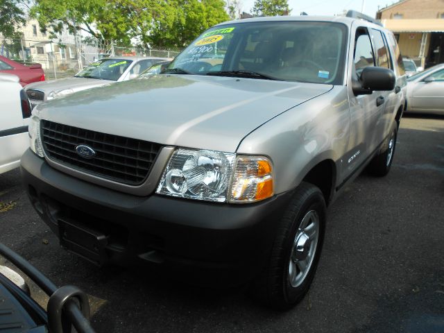 2005 Ford Explorer 2500 4WD