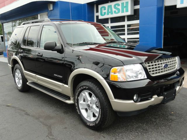 2005 Ford Explorer LT CREW 25