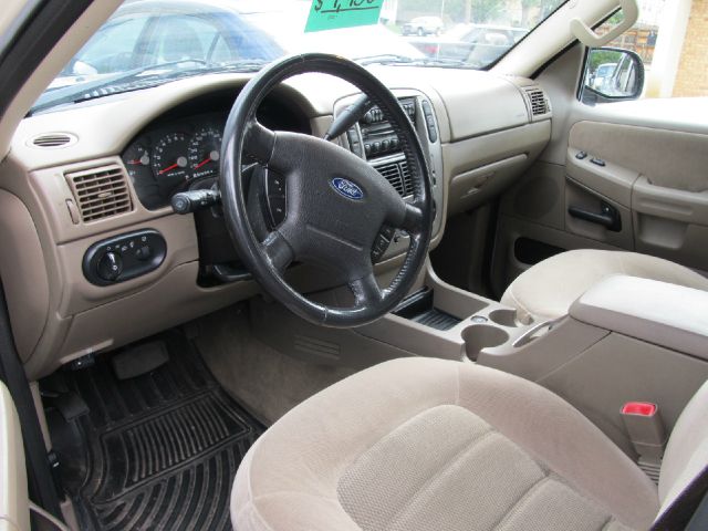 2005 Ford Explorer GXL