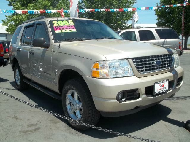 2005 Ford Explorer GXL