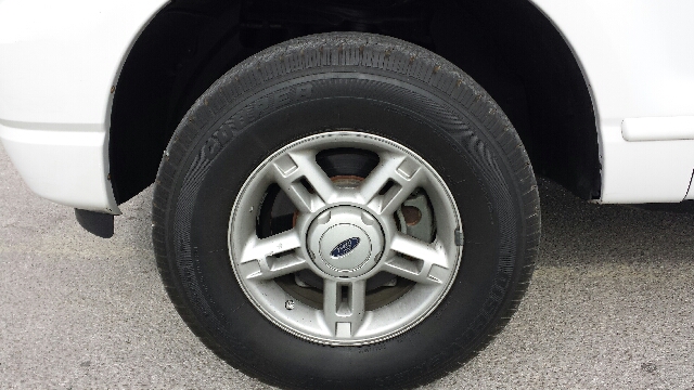 2005 Ford Explorer GXL