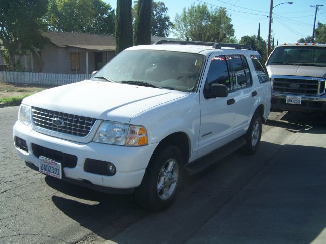 2005 Ford Explorer 2dr Cpe V6 Manual GT Limited