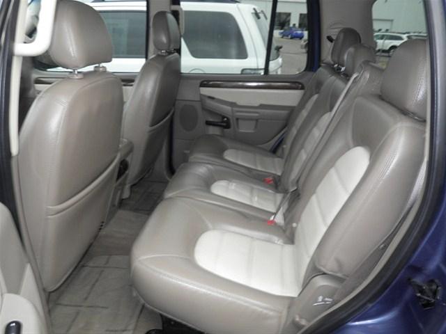 2005 Ford Explorer 4WD 1500 LS