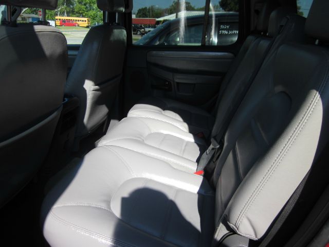 2005 Ford Explorer Unknown