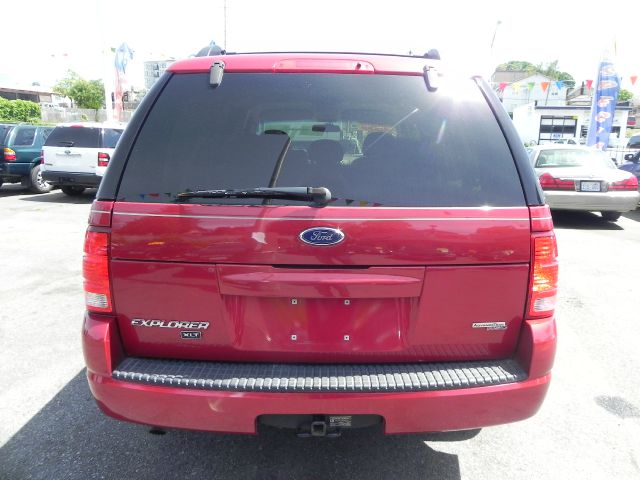 2005 Ford Explorer GXL