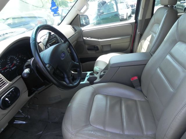 2005 Ford Explorer GXL