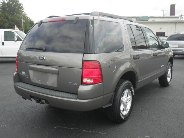 2005 Ford Explorer Unknown