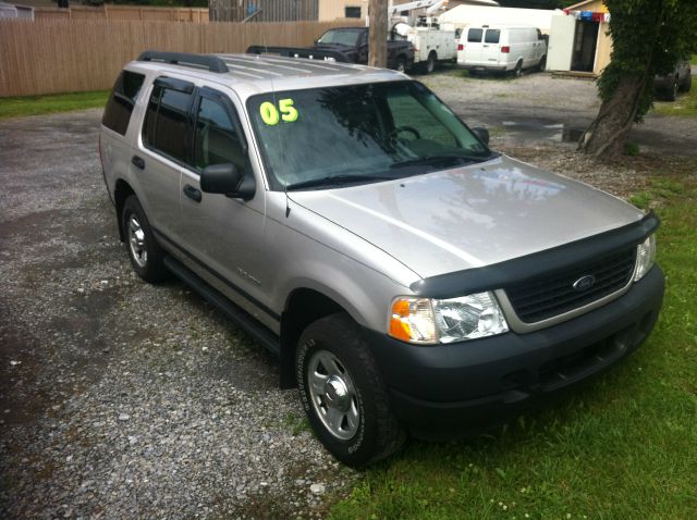 2005 Ford Explorer 2500 4WD