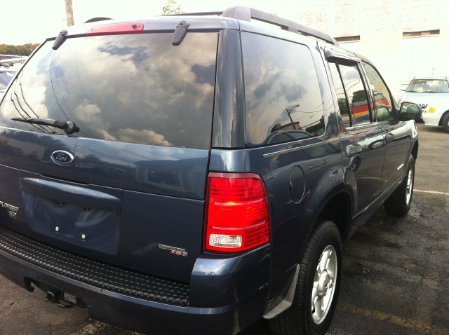 2005 Ford Explorer GXL