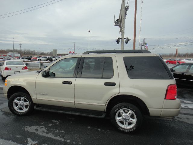 2005 Ford Explorer GXL