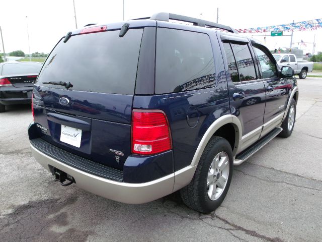 2005 Ford Explorer Custom Deluxe