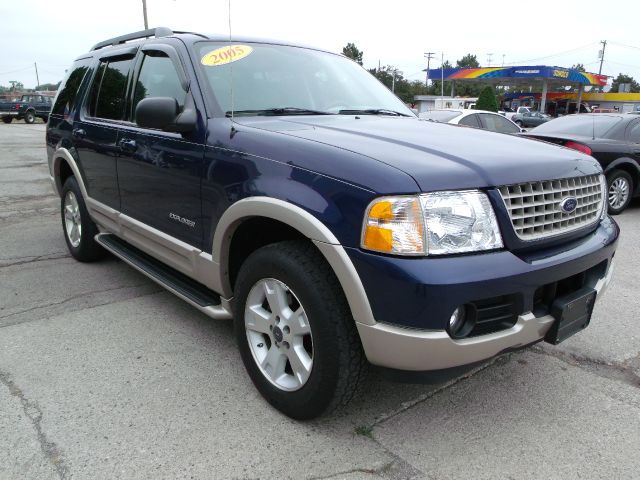 2005 Ford Explorer Custom Deluxe