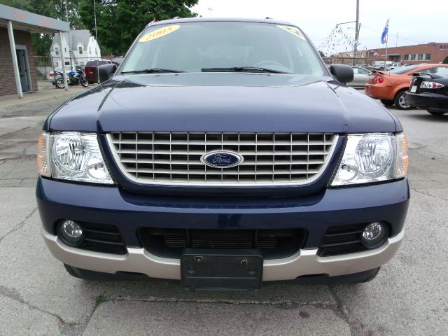 2005 Ford Explorer Custom Deluxe