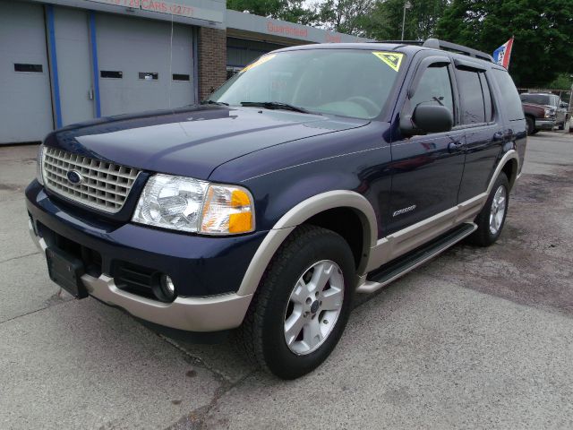 2005 Ford Explorer Custom Deluxe