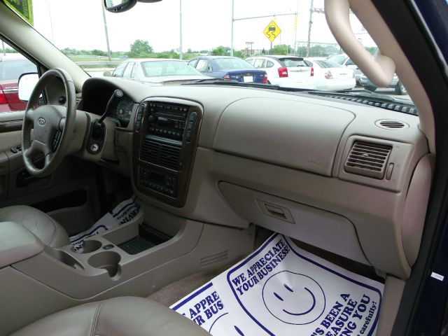 2005 Ford Explorer Custom Deluxe