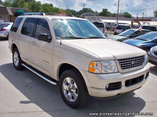 2005 Ford Explorer SLS Base