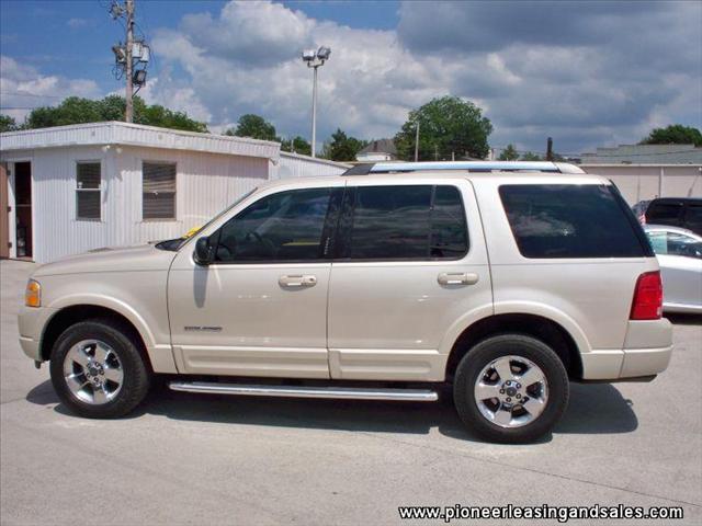 2005 Ford Explorer SLS Base