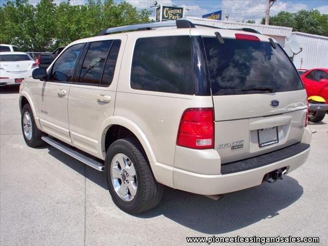 2005 Ford Explorer SLS Base