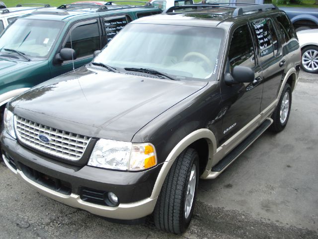 2005 Ford Explorer Custom Deluxe