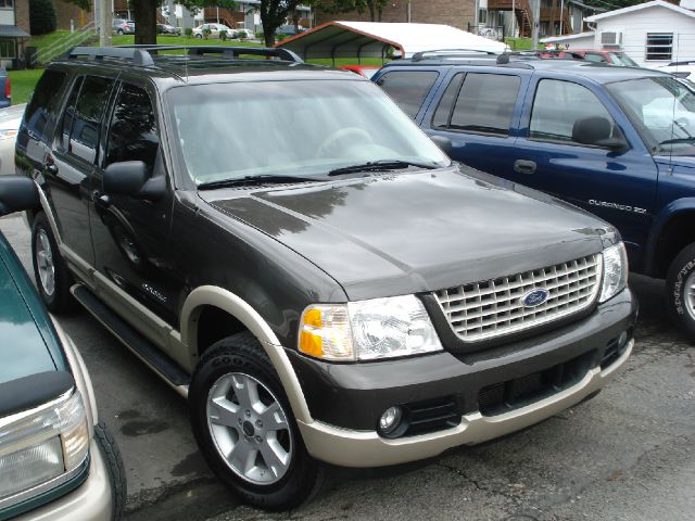 2005 Ford Explorer Custom Deluxe