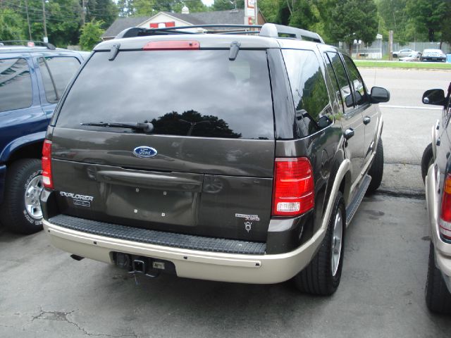 2005 Ford Explorer Custom Deluxe